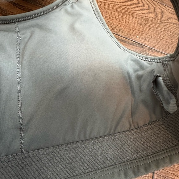 NWT Aritzia Golden PowerSculpt™ Climb Sports Bra - Picture 12 of 12